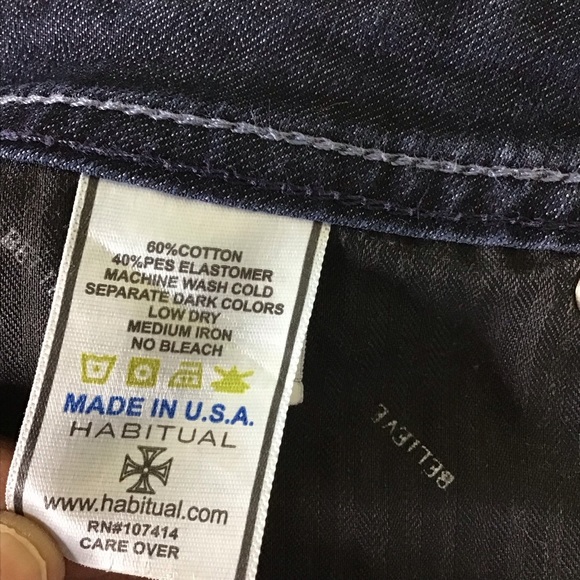 Habitual Los Angeles  Dark wash Women’s Jeans  with detailed back pockets Sz. 26 - Picture 10 of 12